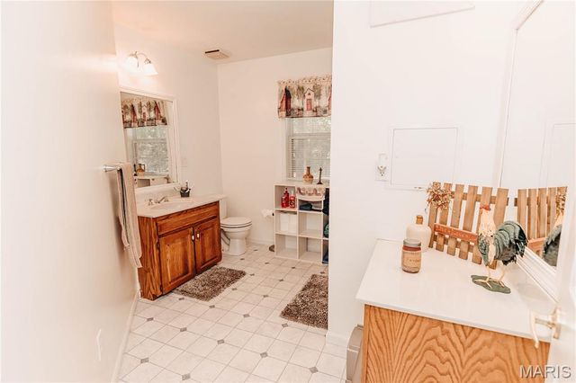 14011 Cobra Drive, Dixon, MO 65459