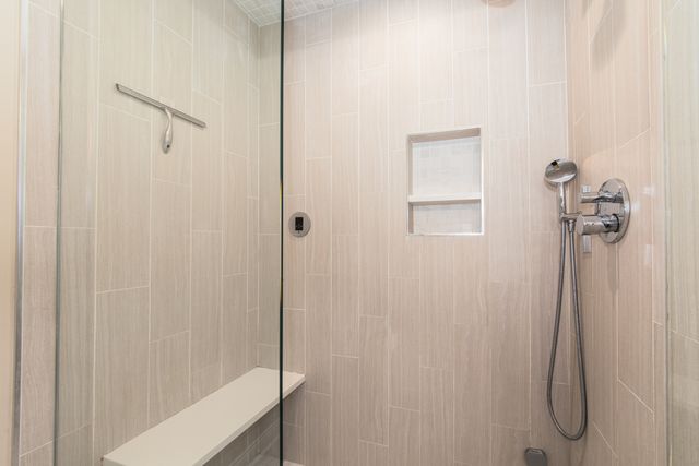 120 N Northwest Highway 405, Park Ridge, IL 60068