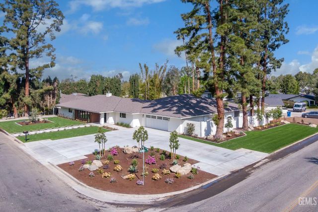 6600 Kane Way, Bakersfield, CA 93309