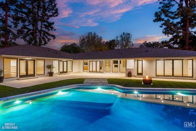 6600 Kane Way, Bakersfield, CA 93309