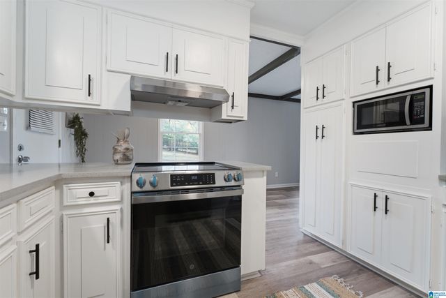 1222 FALLING STAR LANE, Alabaster, AL 35007