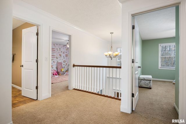 10524 N TRAIL VIEW Drive, Dunlap, IL 61525