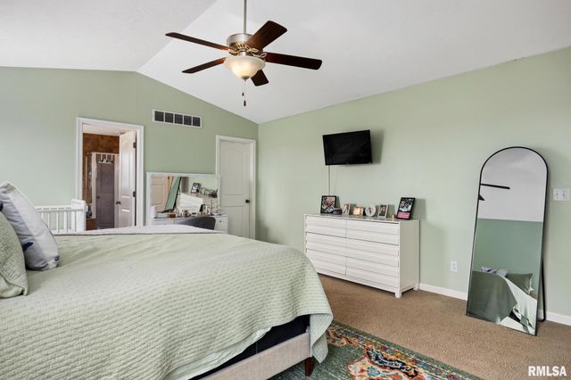 10524 N TRAIL VIEW Drive, Dunlap, IL 61525