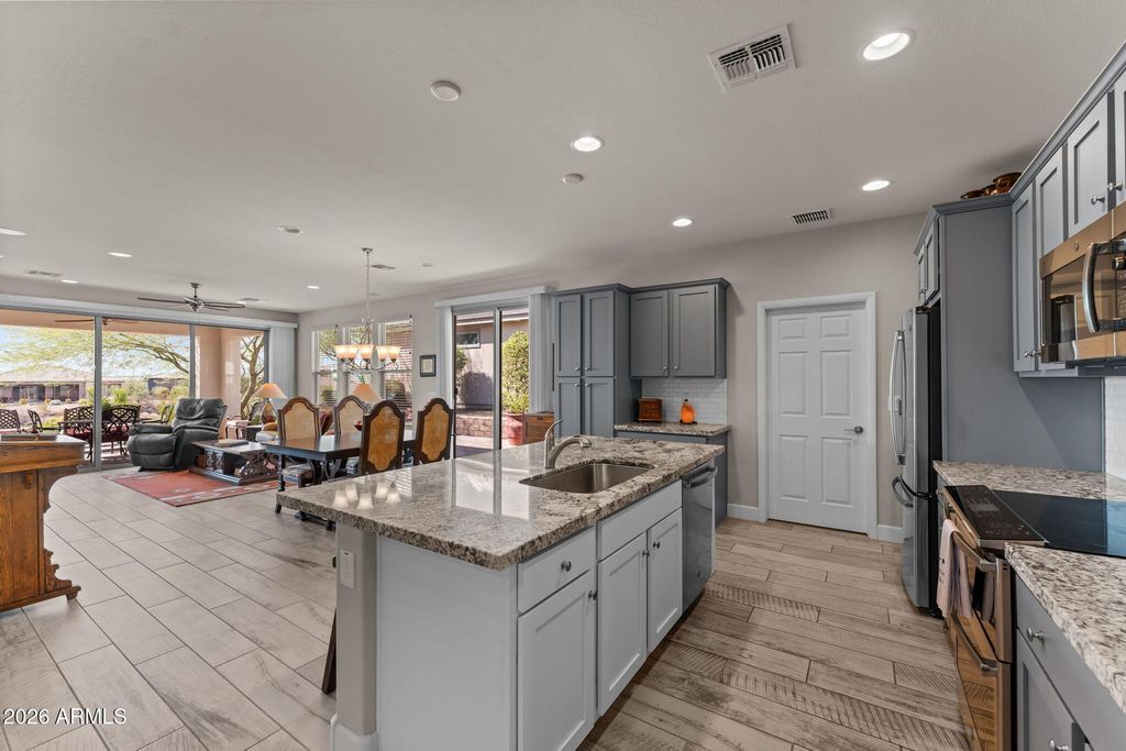 4490 BESANT Way, Wickenburg, AZ 85390 — photo 5