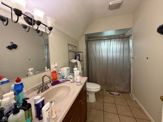 1214 N Tacoma Avenue, Indianapolis, IN 46201