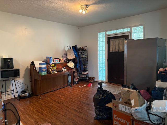 1214 N Tacoma Avenue, Indianapolis, IN 46201