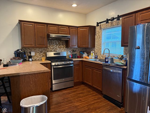 1214 N Tacoma Avenue, Indianapolis, IN 46201