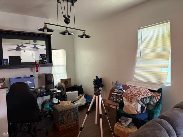 1214 N Tacoma Avenue, Indianapolis, IN 46201