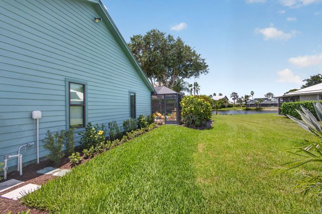 10705 SE Seabreeze Court, Hobe Sound, FL 33455