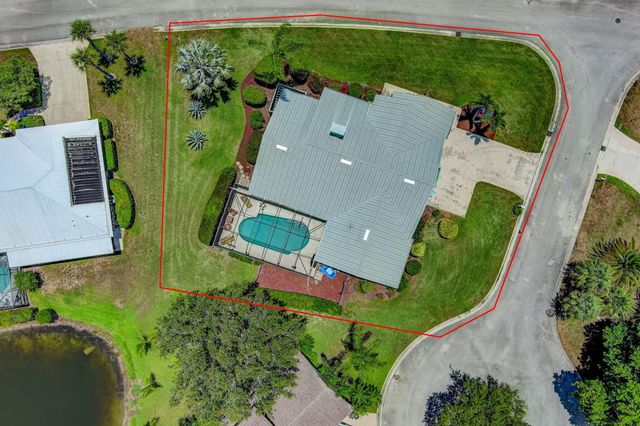10705 SE Seabreeze Court, Hobe Sound, FL 33455