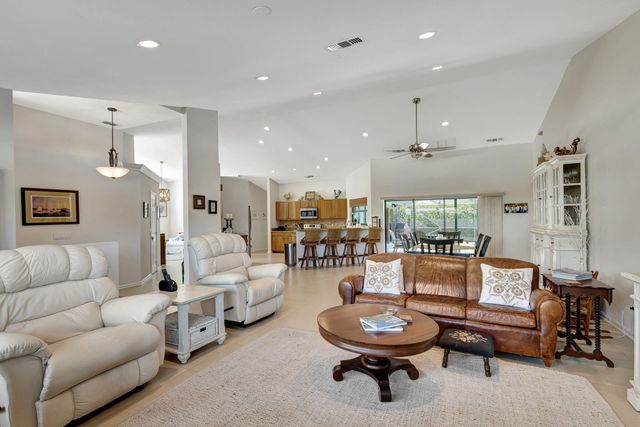 10705 SE Seabreeze Court, Hobe Sound, FL 33455