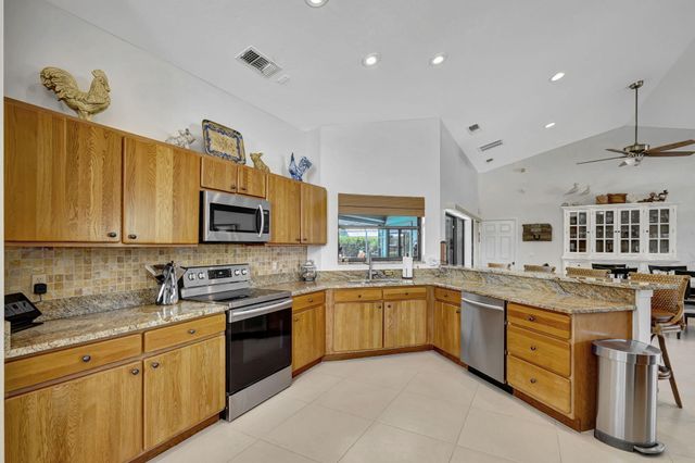 10705 SE Seabreeze Court, Hobe Sound, FL 33455