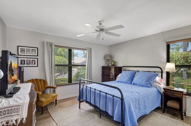 10705 SE Seabreeze Court, Hobe Sound, FL 33455