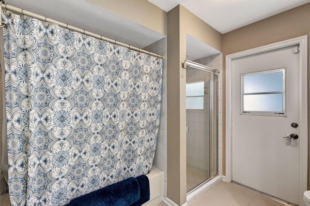 10705 SE Seabreeze Court, Hobe Sound, FL 33455