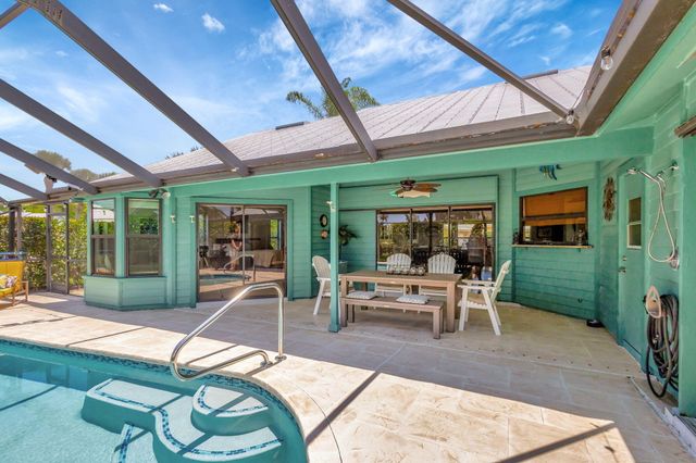 10705 SE Seabreeze Court, Hobe Sound, FL 33455