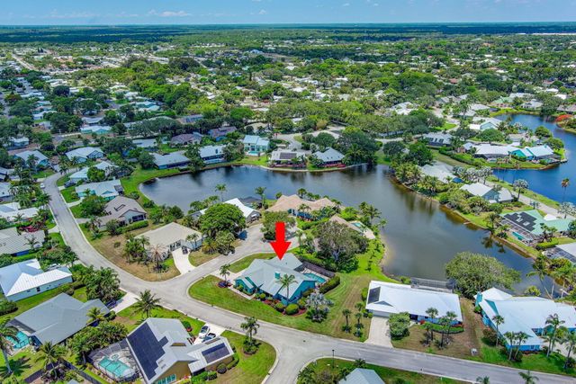 10705 SE Seabreeze Court, Hobe Sound, FL 33455