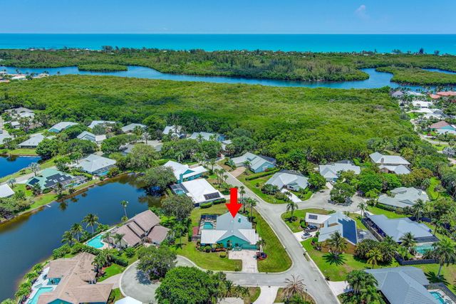 10705 SE Seabreeze Court, Hobe Sound, FL 33455