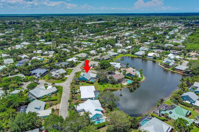 10705 SE Seabreeze Court, Hobe Sound, FL 33455