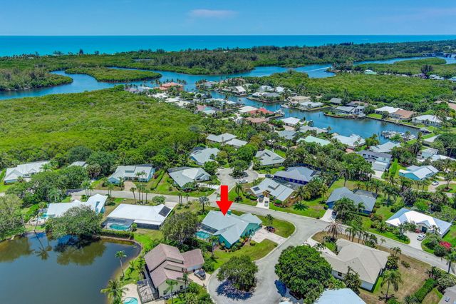 10705 SE Seabreeze Court, Hobe Sound, FL 33455