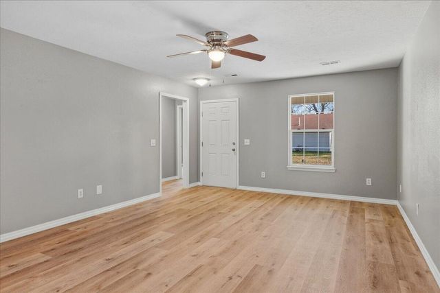 2253 N Fay Avenue, Springfield, MO 65803