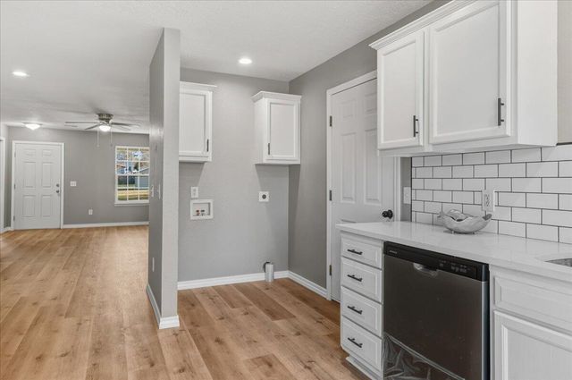 2253 N Fay Avenue, Springfield, MO 65803