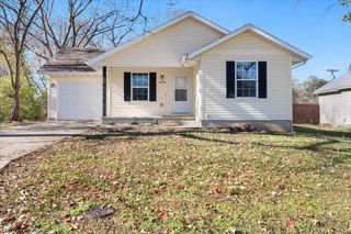 2253 N Fay Avenue, Springfield, MO 65803