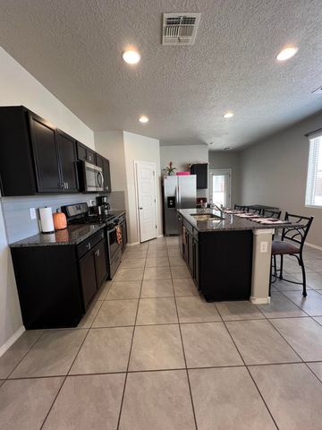 4820 Blackburn Road NE, Rio Rancho, NM 87144