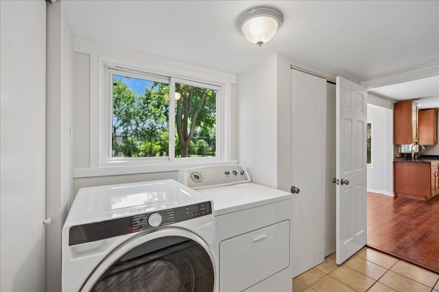 3691 Walters Avenue, Northbrook, IL 60062