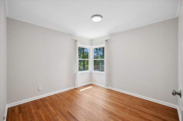 3691 Walters Avenue, Northbrook, IL 60062