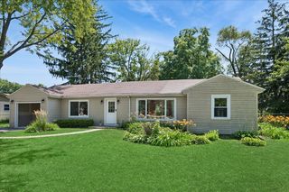 3691 Walters Avenue, Northbrook, IL 60062