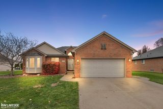 36493 Cecilia Drive, Sterling Heights, MI 48312