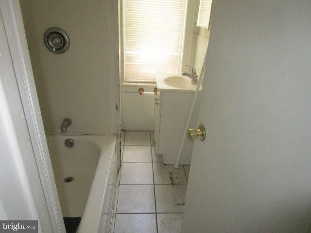 5348 DELANCEY ST, Philadelphia, PA 19143