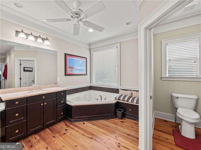 594 Peachtree Road, Hoschton, GA 30548