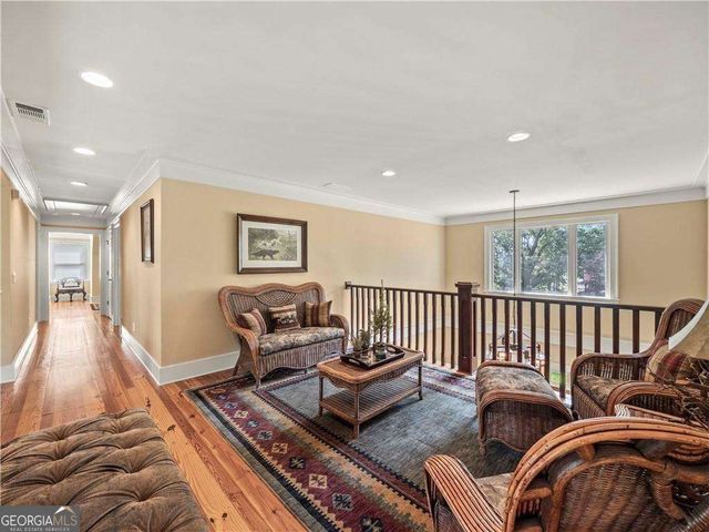 594 Peachtree Road, Hoschton, GA 30548