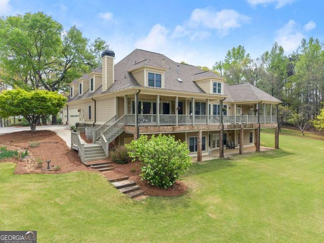 594 Peachtree Road, Hoschton, GA 30548