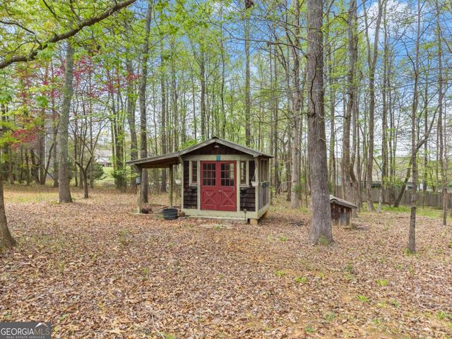 594 Peachtree Road, Hoschton, GA 30548