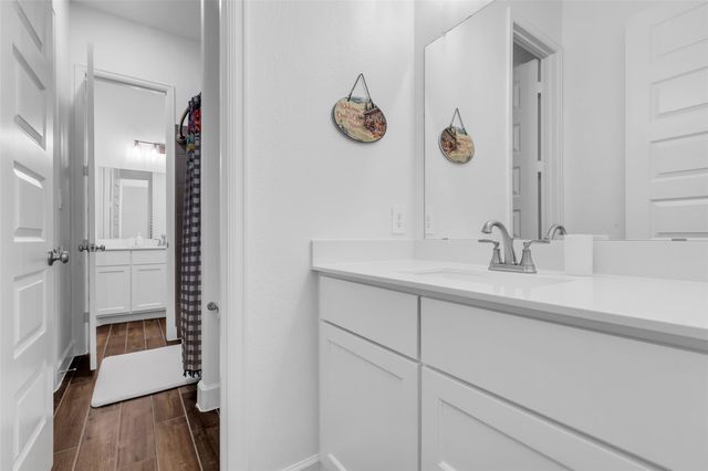 633 North Rivus Overlook Drive, Willis, TX 77318