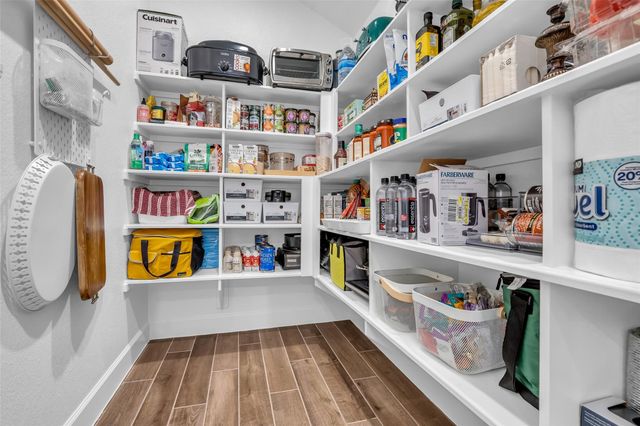 633 North Rivus Overlook Drive, Willis, TX 77318