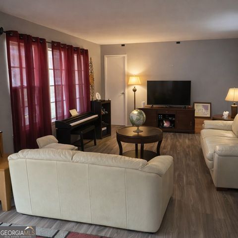 375 Derbyshire Drive, Stone Mountain, GA 30088