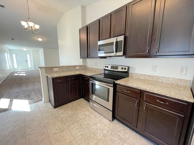 255 Coosawatchie Street, Summerville, SC 29485