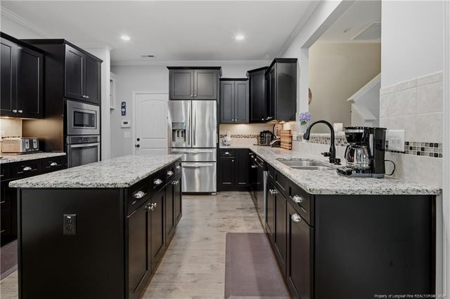 1522 Brookside Avenue, Fayetteville, NC 28305