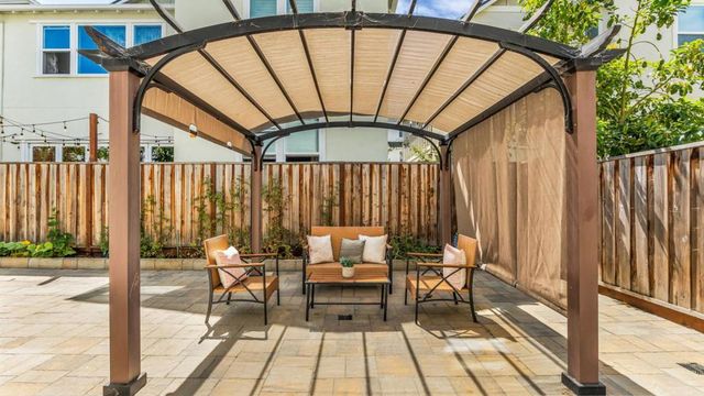 8348 Blue Anchor Way, Newark, CA 94560