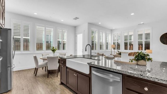 8348 Blue Anchor Way, Newark, CA 94560
