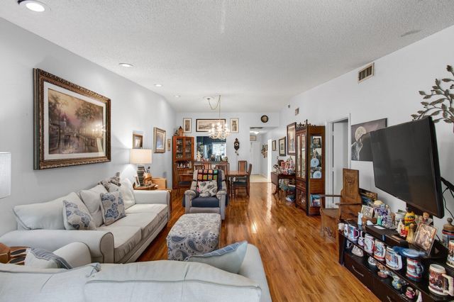 4305 LUCERNE VILLAS Lane, Lake Worth, FL 33467