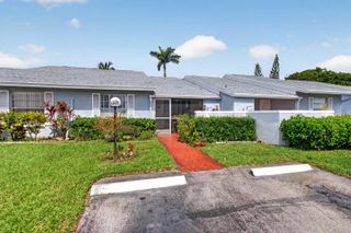 4305 LUCERNE VILLAS Lane, Lake Worth, FL 33467