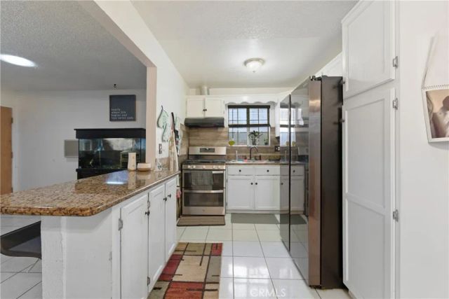 8211 Wilbarn, Paramount, CA 90723