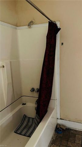 835 W 42nd ST, Norfolk, VA 23508