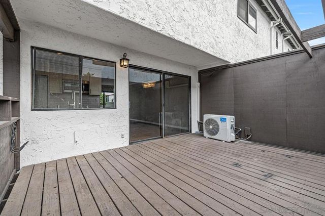 8746 Villa La Jolla 51, La Jolla, CA 92037