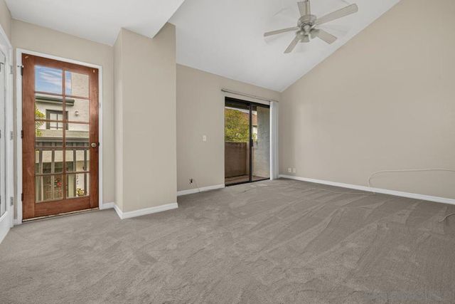 8746 Villa La Jolla 51, La Jolla, CA 92037