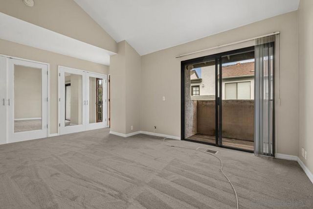 8746 Villa La Jolla 51, La Jolla, CA 92037